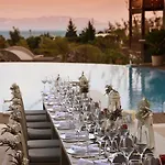 Temenos Luxury & Hotel