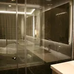 Temenos Luxury & 4*