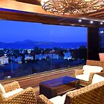 Hotel Temenos Luxury &