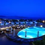 Temenos Luxury & Hotel 4*