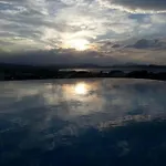 Temenos Luxury & מלון אורטקנט