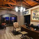 מלון Temenos Luxury &