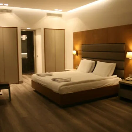 Temenos Luxury & 오르타켄트
