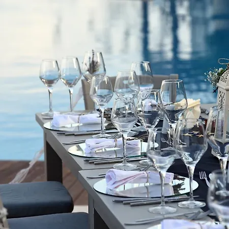 Temenos Luxury & 오르타켄트