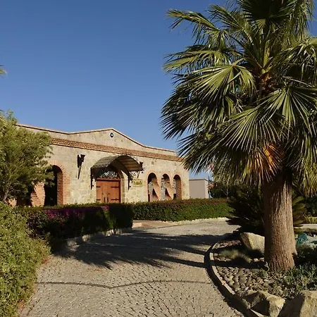 Hotell Temenos Luxury &