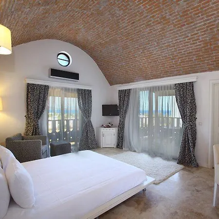 فندق Temenos Luxury &