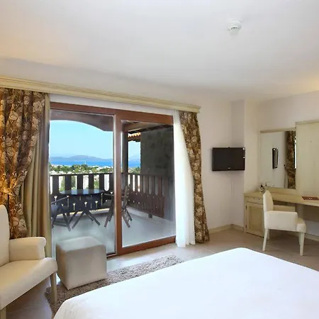 Temenos Luxury & Hotel