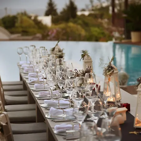 فندق Temenos Luxury & أورتاكنت