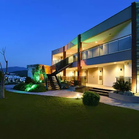 Hotel Temenos Luxury & 4*