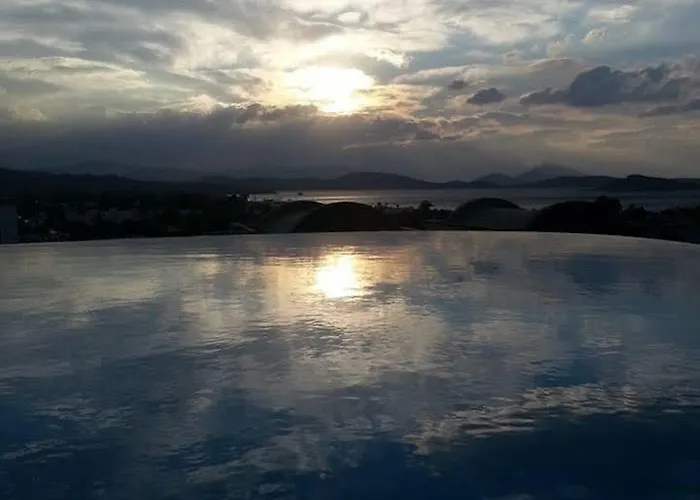 Temenos Luxury & ホテル オータキャンツ